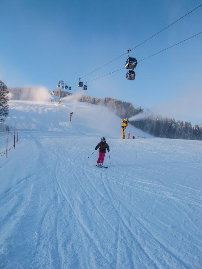 Saalbach Apartments Landhaus Bernkogel - Ski In Ski Out ภายนอก รูปภาพ